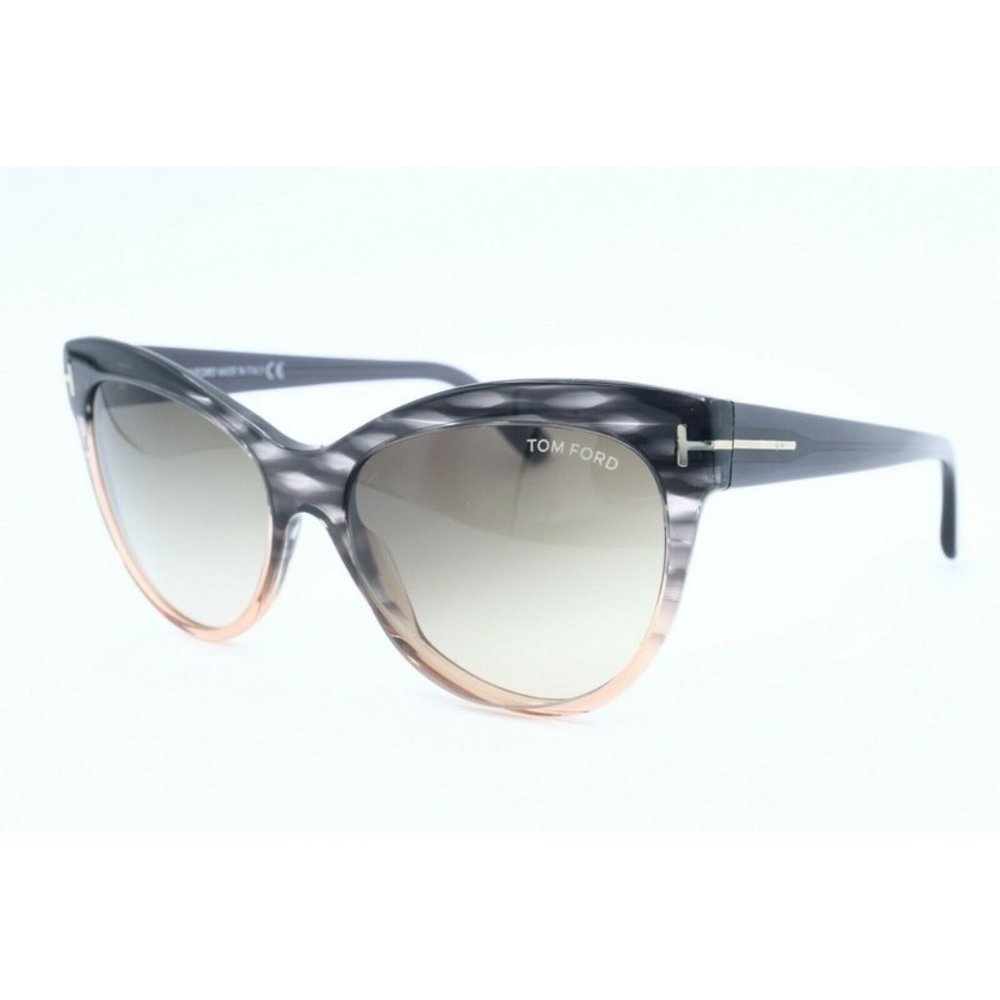Tom Ford Lily TF 430 20P Cat Eye Gray Sunglasses Gray Gradient Lenses 56mm (B)